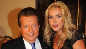 Vittorio Cecchi Gori ricoverato, Valeria Marini rompe il silenzio