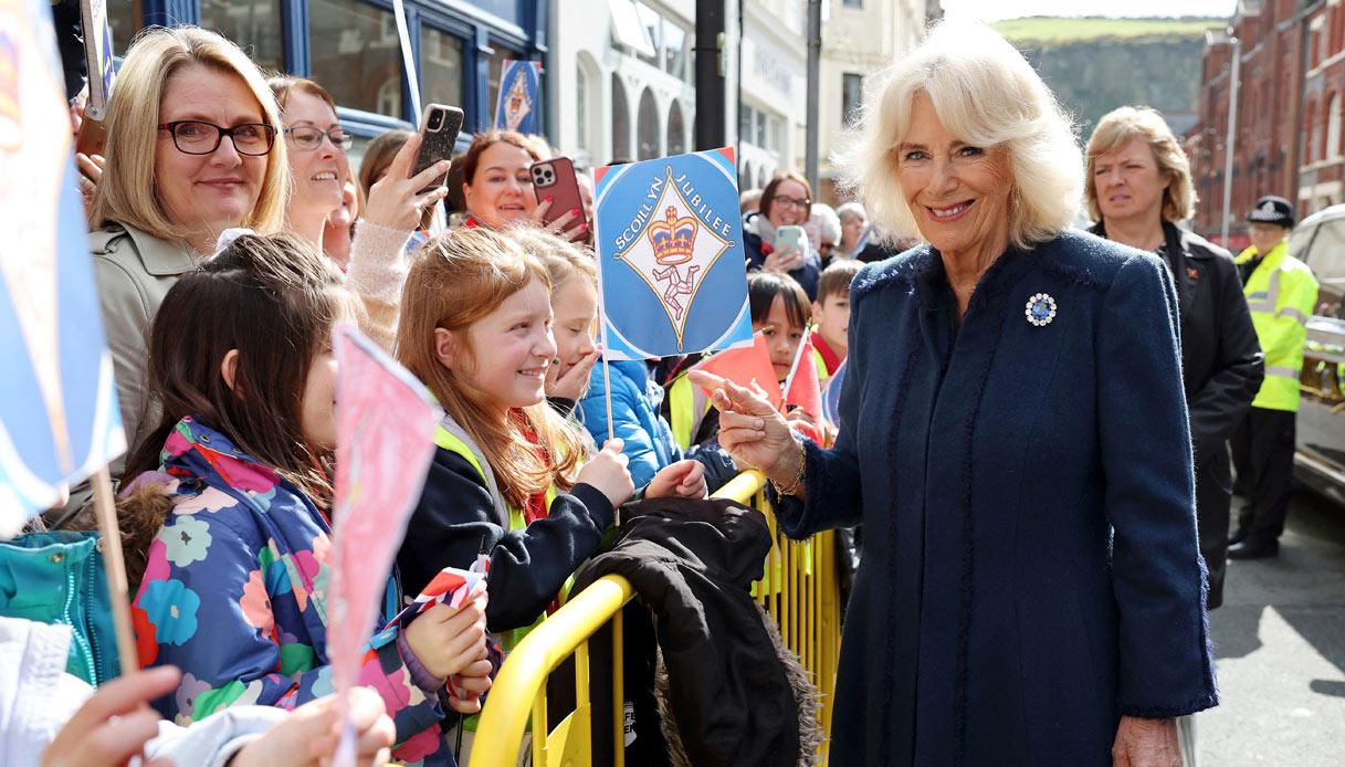Camilla Irlanda del Nord