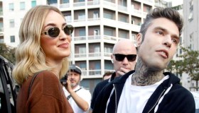 Chiara Ferragni lascia l’Italia con i figli: Fedez furioso e lontano