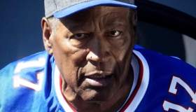 O.J. Simpson, morto l’ex campione accusato di aver ucciso l’ex moglie: la storia del caso