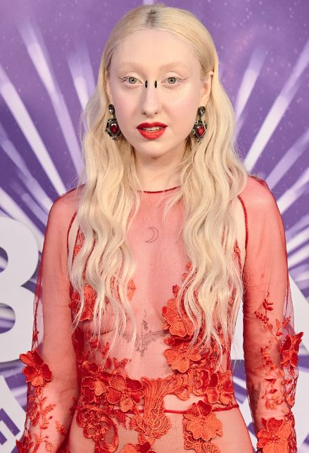 Luna rappresenta la Polonia all'Eurovision Song Contest 2024