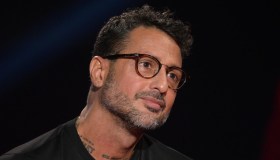 Fabrizio Corona di nuovo papà a 50 anni: Sara Barbieri è incinta