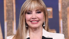 Milly Carlucci, quanto è alta: i segreti dei look “sirena style”