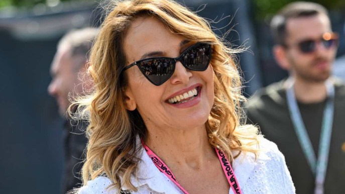 Barbara D’Urso annuncia il ritorno in tv. Ecco dove la vedremo (anche se non lo dice)