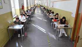 Maturità 2024, nuove regole su cellulari e internet: cosa è vietato