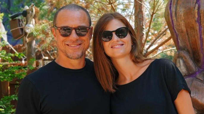 Stefano Accorsi, foto inedite con la famiglia al parco divertimenti
