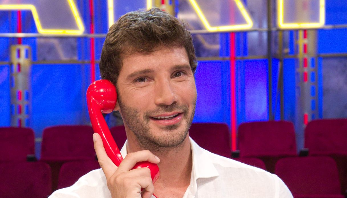 Stefano De Martino presenta Affari Tuoi