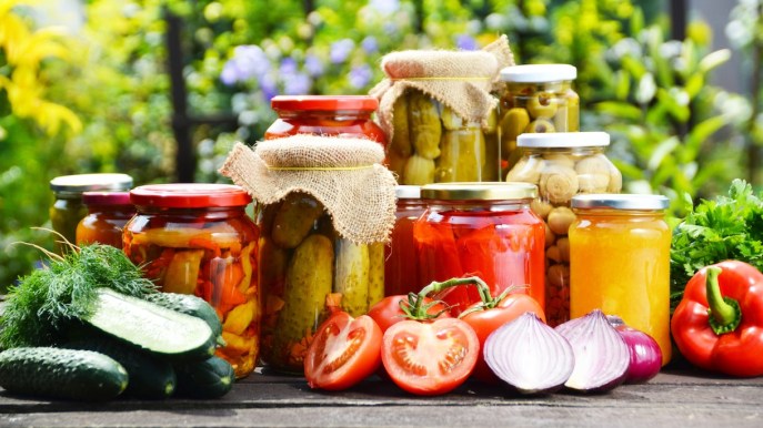 Aceto di alcol, come utilizzarlo in cucina per le conserve