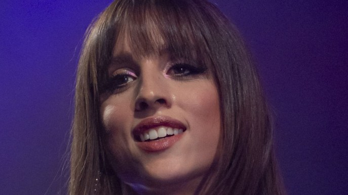 Perché Angelina Mango ha annullato due concerti e come sta