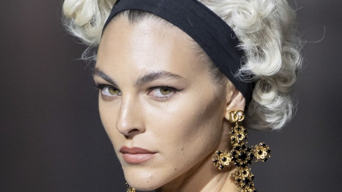 Tre accessori per capelli che abbiamo visto sfilare e che vogliamo indossare adesso