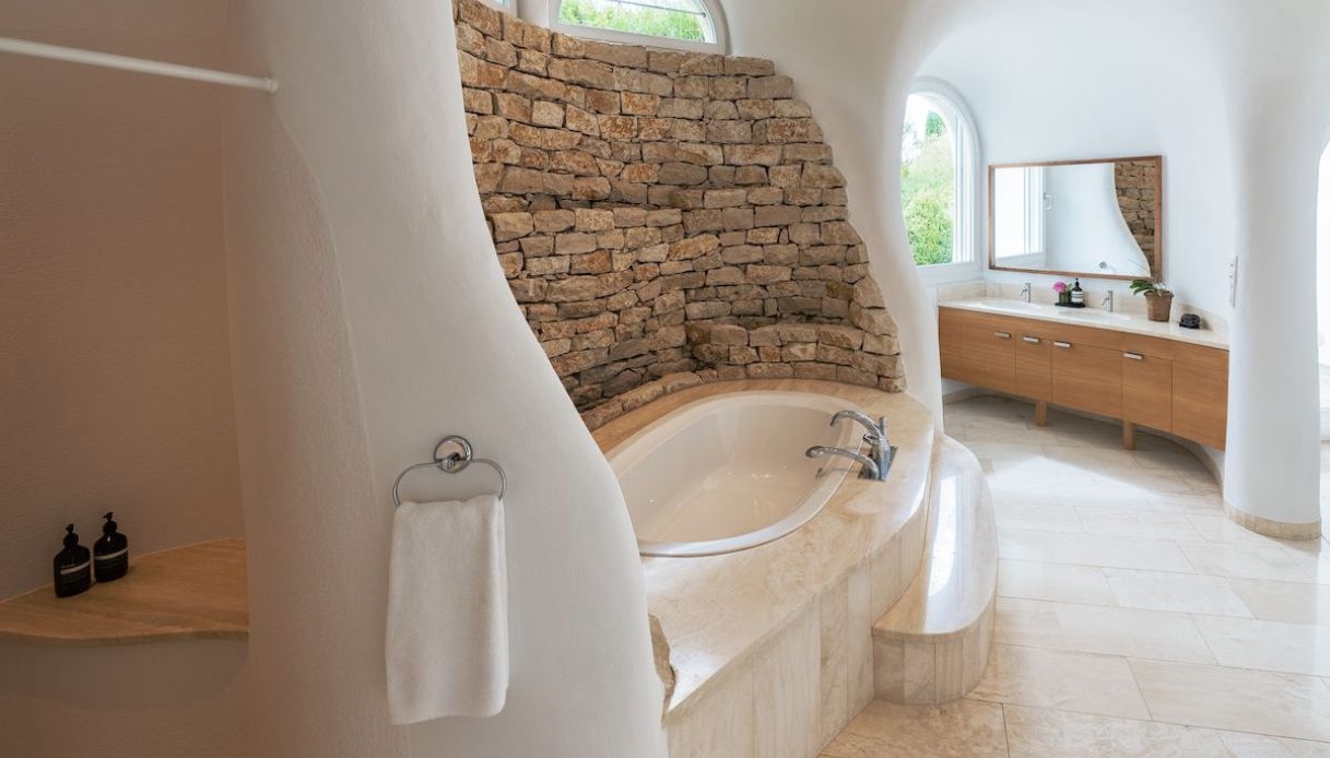 Il bagno lussuoso