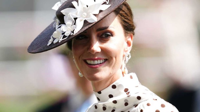 Kate Middleton, nessuna crisi con William: “Sono innamorati come due adolescenti”