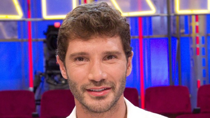 Affari Tuoi, Stefano De Martino: “Cosa faccio con il Dottore prima della puntata”. Poi il flop