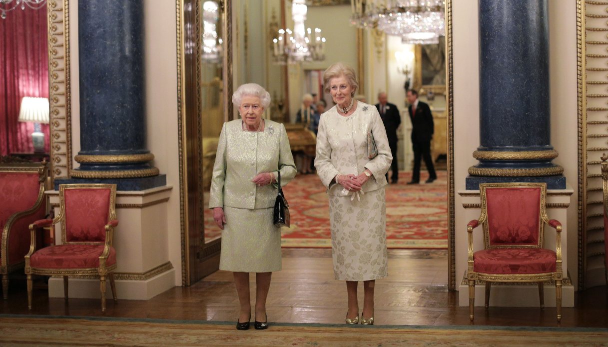 La Regina Elisabetta II e la Principessa Alexandra
