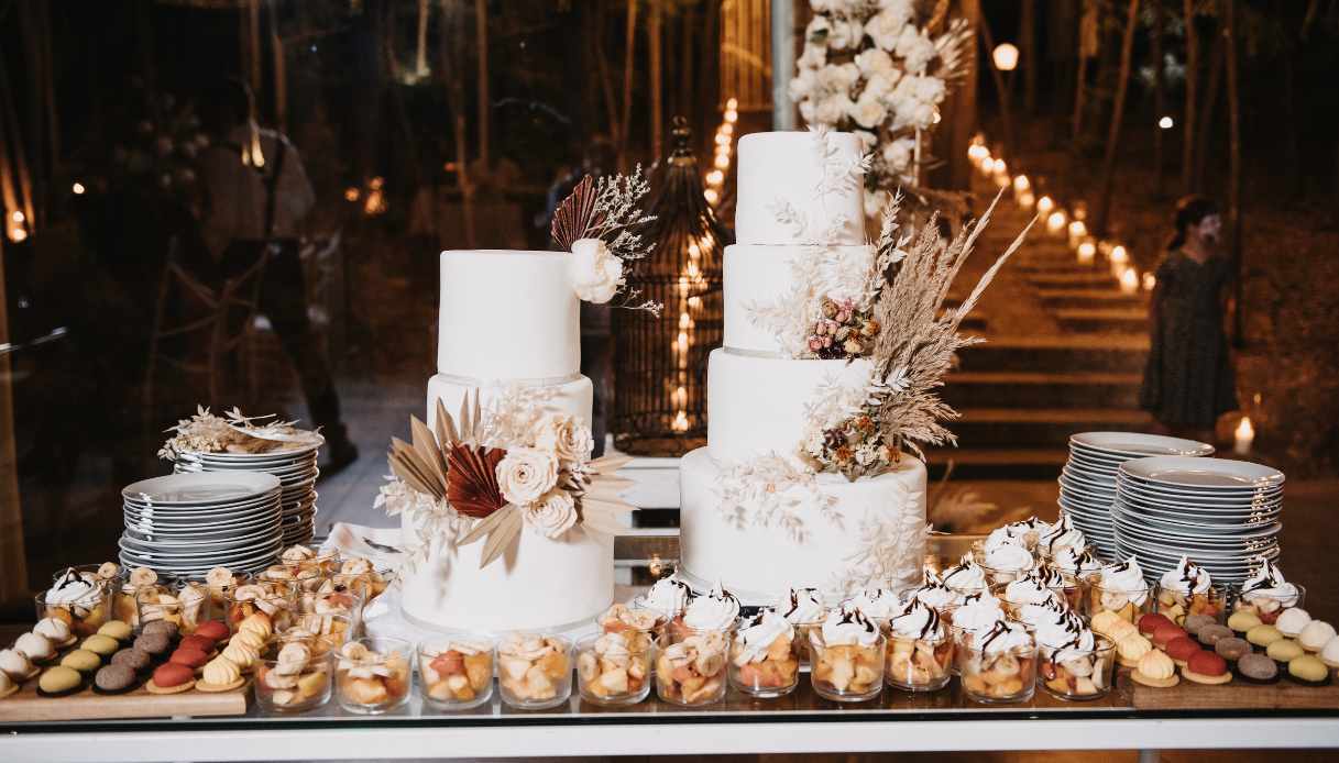 Tavolo dei dessert di matrimonio