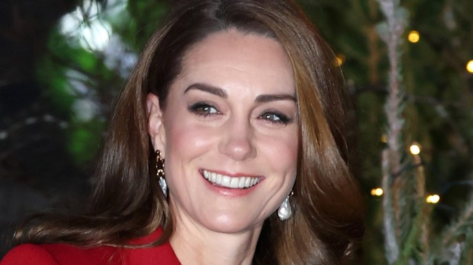 Kate Middleton in rosso fuoco al concerto di Natale