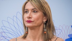 Vladimir Luxuria investita sulle strisce: “Devo avere un angelo in cielo che mi protegge”