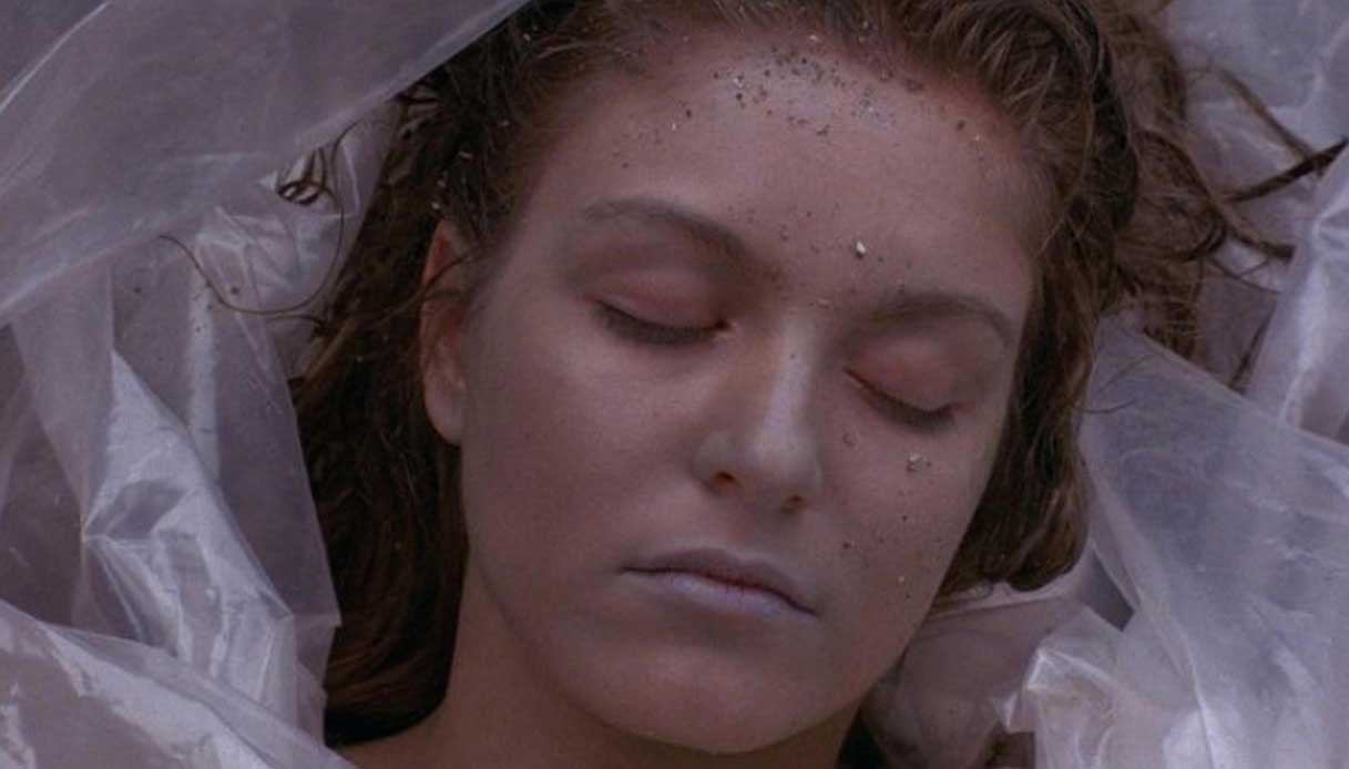 Il cadavere di Laura Palmer ne "I segreti di Twin Peaks"
