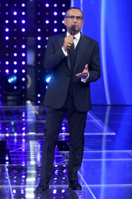 Carlo Conti stile oggi