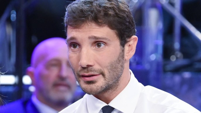 Thanat Pagliani di Affari Tuoi, la sua risposta al body shaming è una lezione per tutti