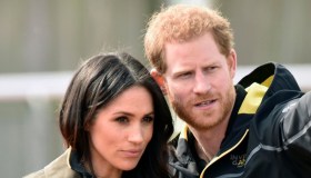 Re Carlo, nessun perdono per Harry e l’imbroglio dei prezzi di Meghan Markle