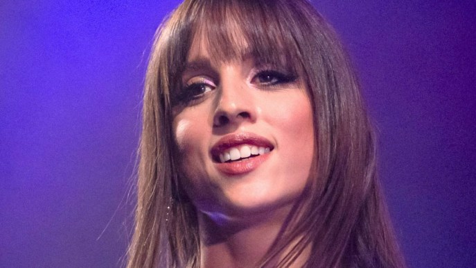 Angelina Mango fuori da Sanremo 2025, Carlo Conti cambia un’altra regola di Amadeus