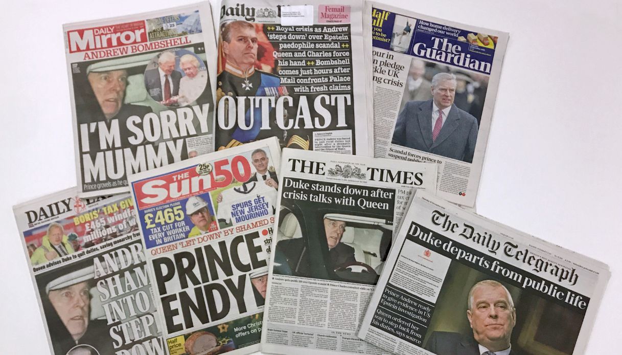 Le prime pagine dei giornali britannici dopo il ritiro del Duca di York