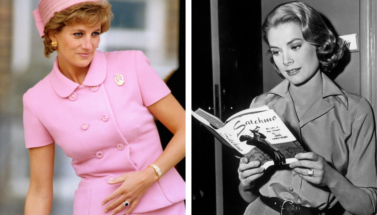 La Principessa Diana e Grace Kelly, futura Principessa di Monaco, indossano i loro anelli di fidanzamento