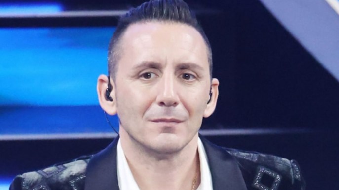 Kekkò dei Modà a Sanremo 2025, “rovinosa caduta” durante le prove