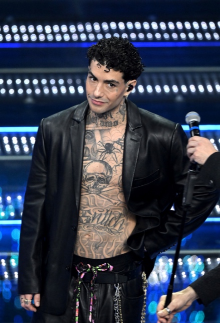 Tony Effe a Sanremo 2025