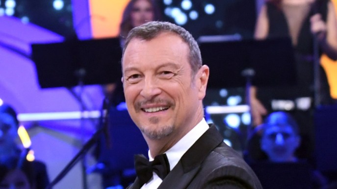 Amadeus nella giuria del Serale di Amici, è ufficiale. Tutti i giudici e le squadre