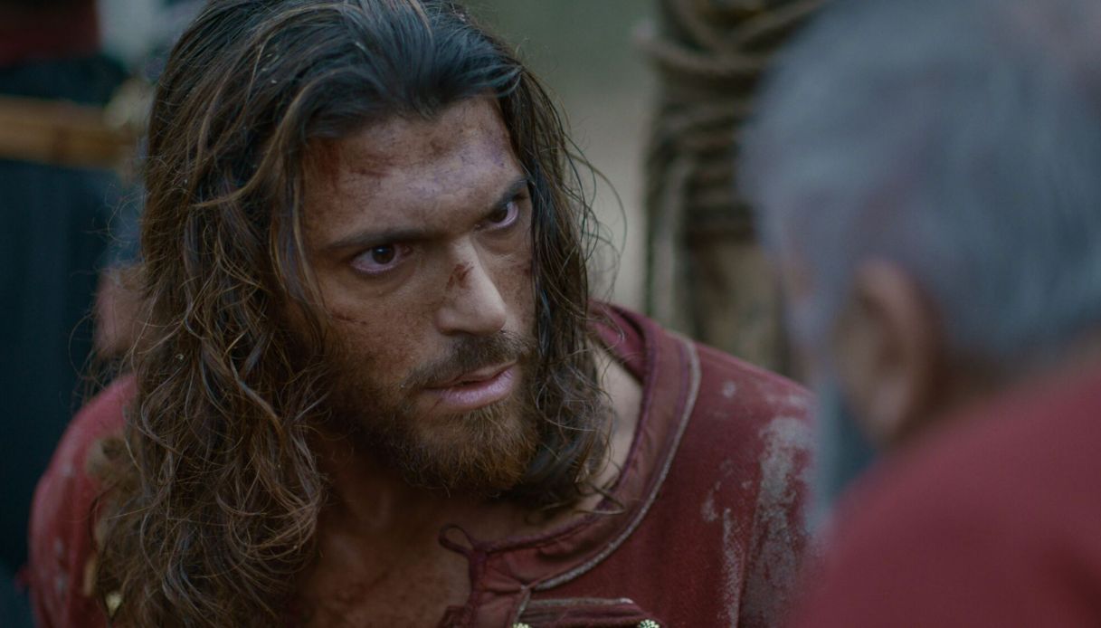 Can Yaman recita ne El Turco