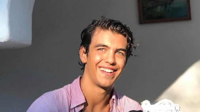 Andrea Savorelli, è morto il Pietro Conti de Il Paradiso delle Signore: il dolore della sorella