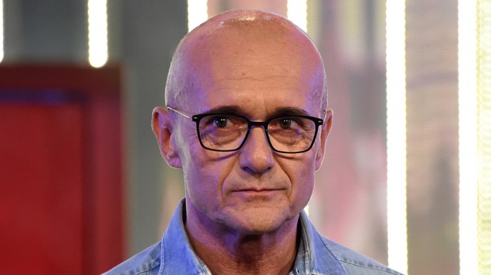 Grande Fratello, raccolta fondi per Zeudi come risarcimento: parla Signorini