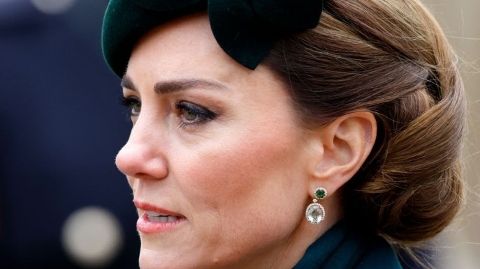 Kate Middleton, sempre più preoccupata per “i problemi dei figli Charlotte e Louis”
