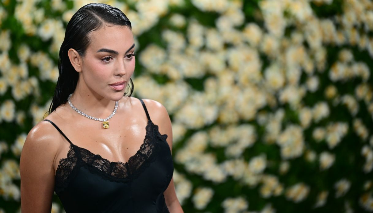 Georgina Rodriguez acconciatura Met Gala