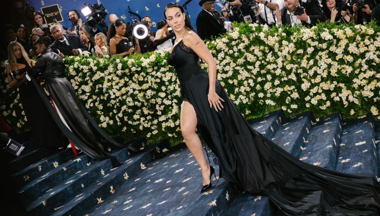 Georgina Rodriguez strascico Met Gala