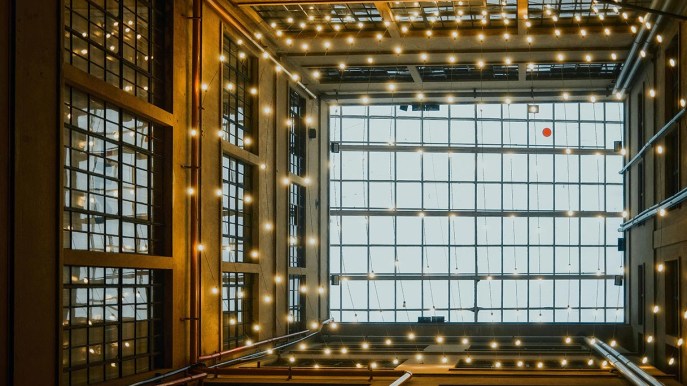 Luce e benessere, perché l’illuminazione giusta può cambiare la tua giornata