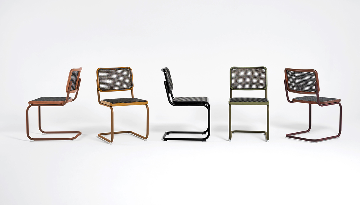 Le sedie Cantilever S 32 e S 64 nella collezione Dark Melange di Thonet: un’icona del design del Novecento reinterpretata con nuove cromie materiche e dettagli moderni