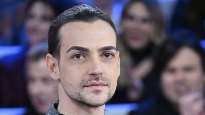 Valerio Scanu a La Volta Buona, duro contro Fabri Fibra: che provocazione a Tony Effe