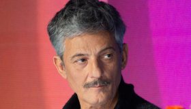 Fiorello e Affari Tuoi: “Ma sono tutti contro lui”. E cresce la protesta