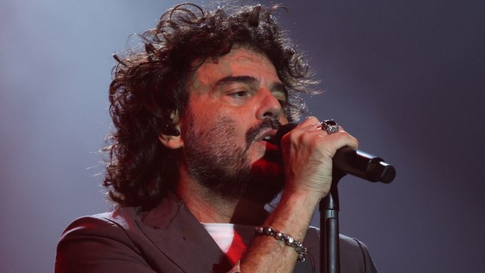 Francesco Renga, stop ai concerti: “Sono mortificato”. Cos’è successo