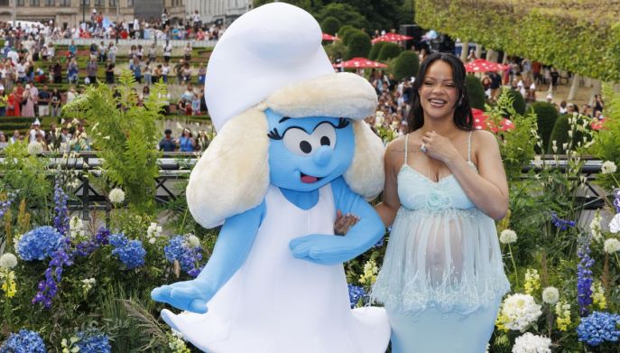 Rihanna con Puffetta alla premiere