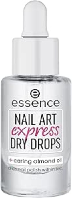 Cherry nails, la tendenza juicy che porta le ciliegie sulle tue unghie è la nostra nuova ossessione.