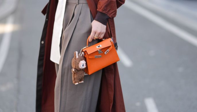 Labubu charms: cosa sono e perché sono il trend moda del momento