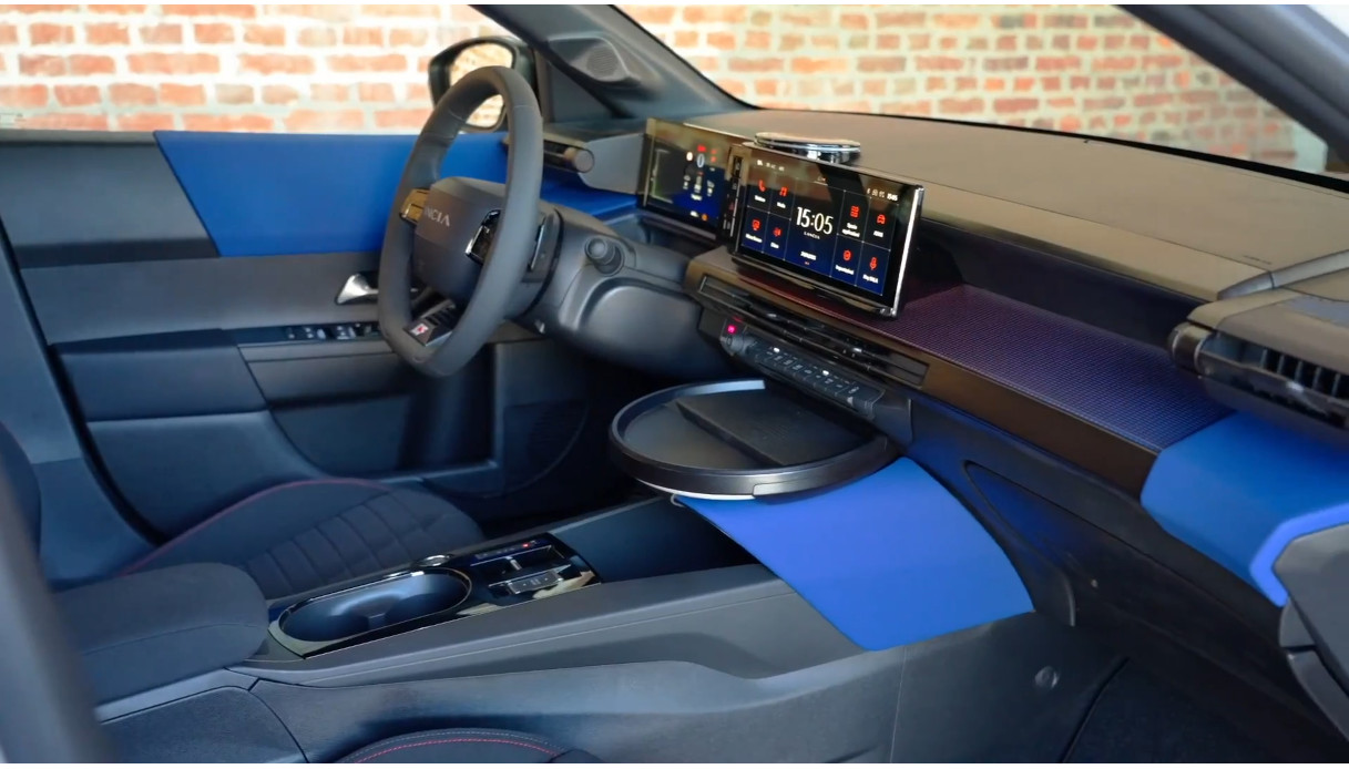 Gli interni della Lancia Ypsilon HF Line