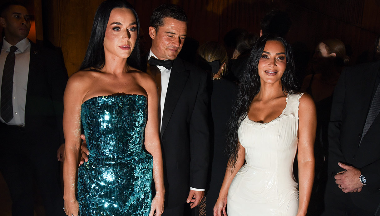 Katy Perry, Orlando Bloom e KimKardashian a settembre 2024 alla cena Caring for Women organizzata dalla Kering Foundation