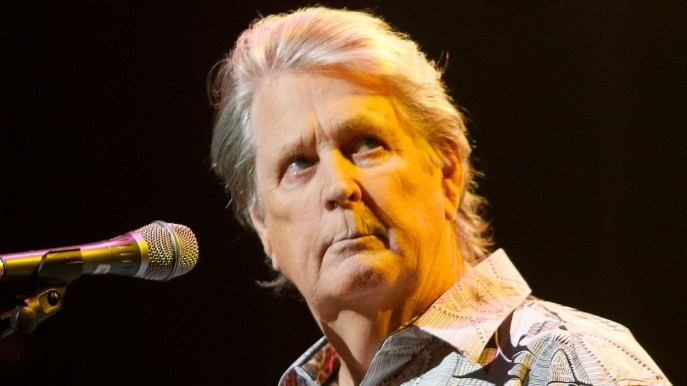 Morto Brian Wilson, aveva co-fondato i Beach Boys: il dolore della famiglia