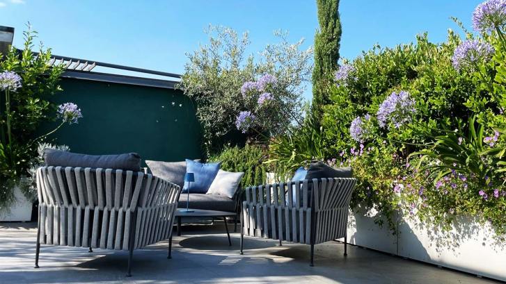 “Nature Design? Il terrazzo è un micro-ecosistema sospeso dove la natura è al centro”